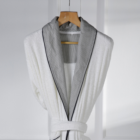 Universalgröße gekämmte Baumwolle Kimono Weiß Hotel Bademantel Handtuch zum Verkauf
